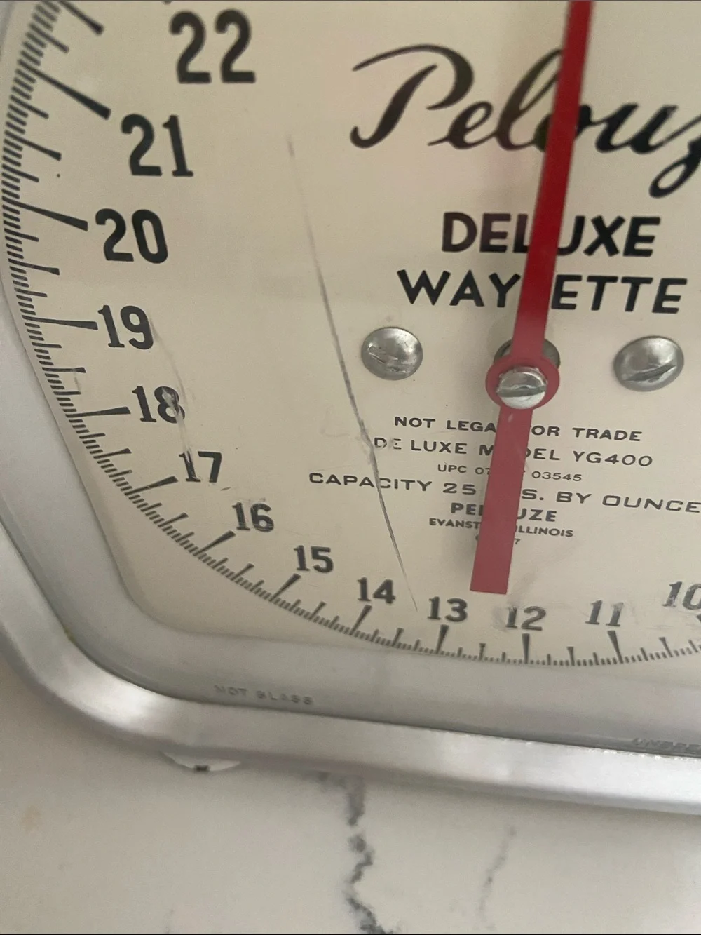 Vintage Pelouze Deluxe Wayette Kitchen Scale White 25 lb YG400 MCM